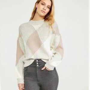 Ann Taylor Women's Crewneck Sweater - Gray, Cream, and Tan Argyle